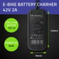 Qoltec gyorstöltő elektromos kerékpárhoz Bosch 36V | 42V | 2A | Bosch csatlakozó | vízálló + tápkábel