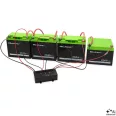 Qoltec Feszültség kiegyenlítő töltéskiegyenlítő 48V-os akkumulátorokhoz 4 x 12V | 10A | LiFePO4 AGM GEL
