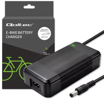   Qoltec gyorstöltő elektromos kerékpárhoz és elektromos rollerhez, 36V | 42V | 4A | 5.5*2.1 + tápkábel