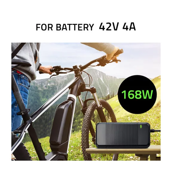 Qoltec gyorstöltő elektromos kerékpárhoz és elektromos rollerhez, 36V | 42V | 4A | 5.5*2.1 + tápkábel Qoltec gyorstöltő elektromos kerékpárhoz és elektromos rollerhez, 36V | 42V | 4A | 5.5*2.1 + tápkábel