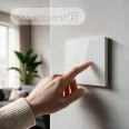 Qoltec Smart Touch 2-Gang világításkapcsoló | Wi-Fi | időzítő | Tuya | Smart Life | edzett üveg | fehér