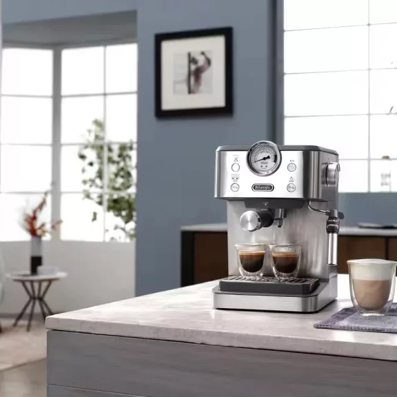 Delonghi EM450.M Linea Classic Eszpresszó kávéfőző, metál